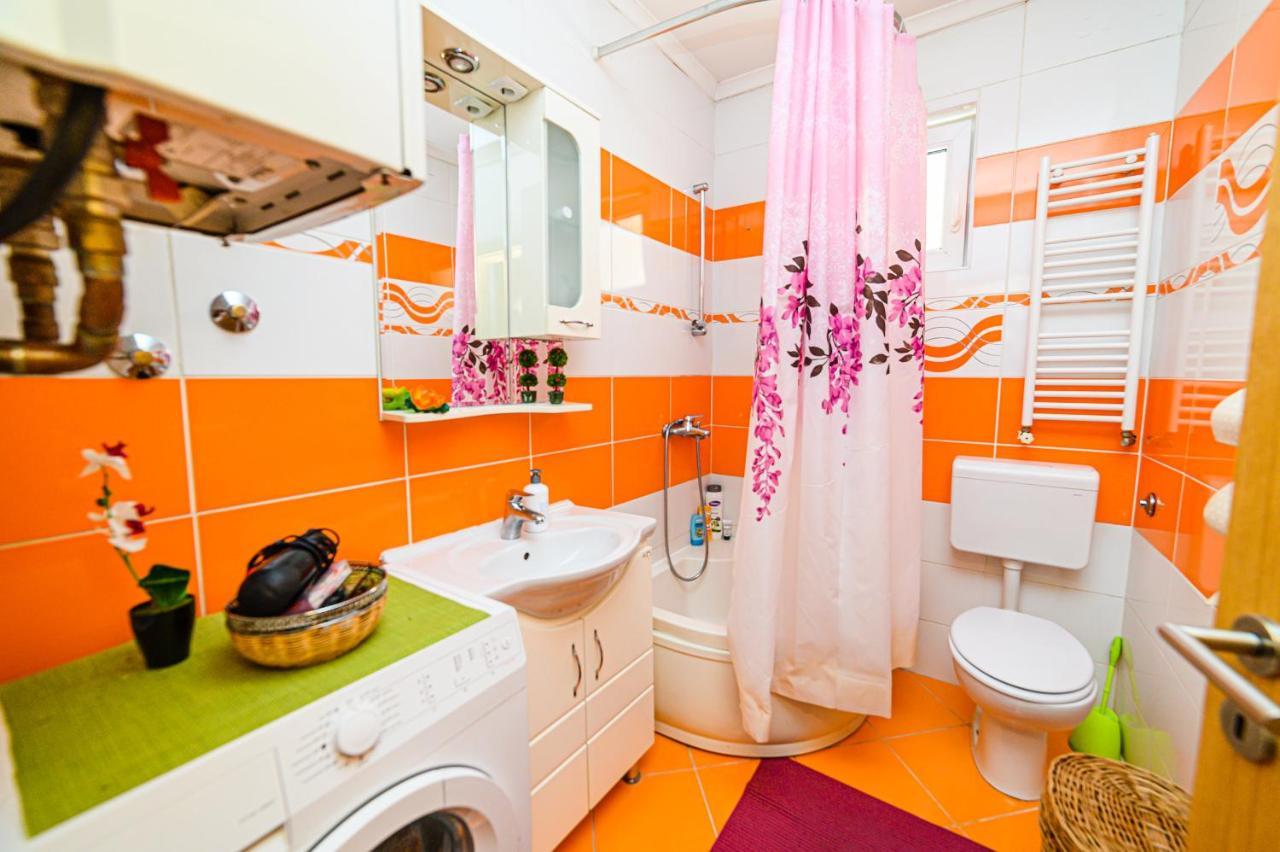 Cute And Cozy Studio With Cathedral View-Excellent Location سراييفو المظهر الخارجي الصورة